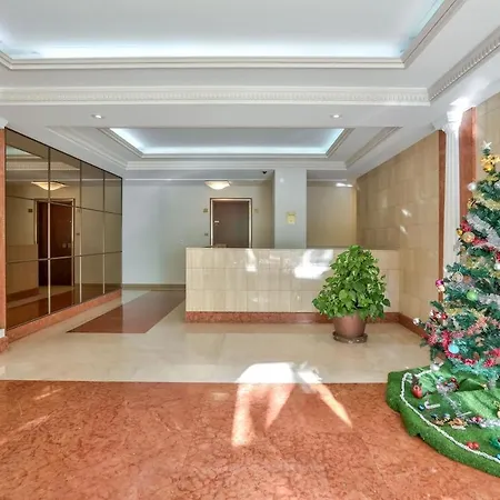 아파트 Lovely 1br Flat With Terrace And Parking 15 Mn To The *